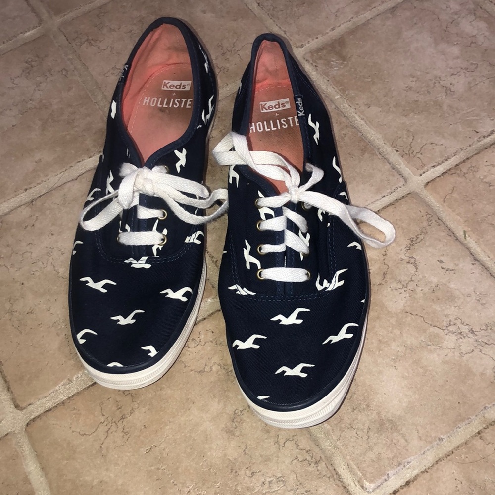 Keds + Hollister Navy Blue Size 8.5